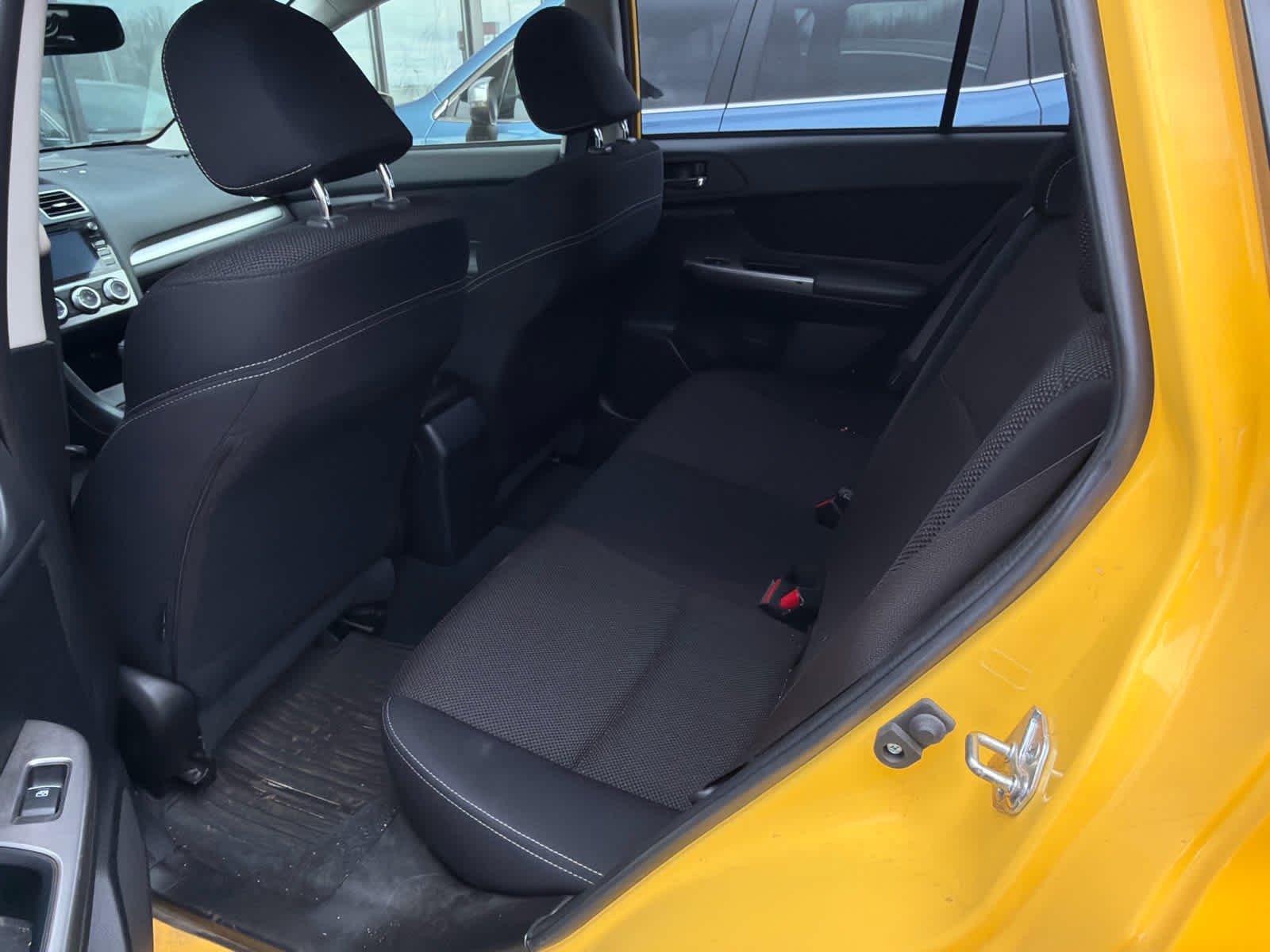 Used 2015 Subaru Crosstrek 2.0i Premium w/ Special Edition Package image 10