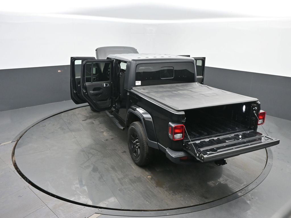 Used 2021 Jeep Gladiator Sport image 77