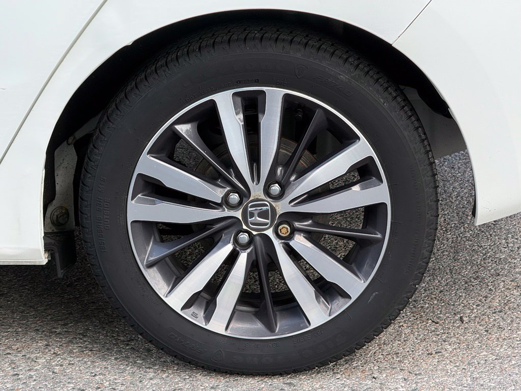 Used 2017 Honda Fit EX-L image 7
