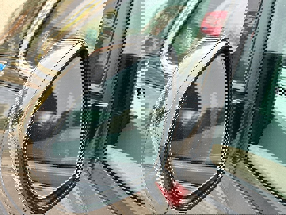 Used 2021 Chevrolet Bolt LT image 25