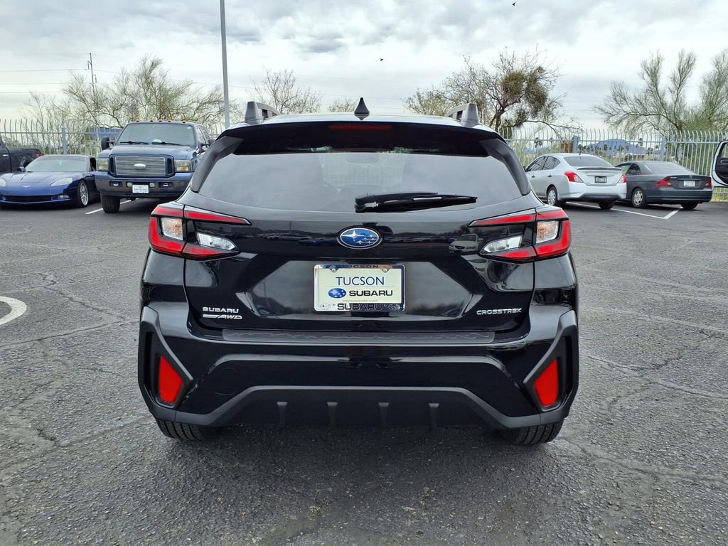 Used 2025 Subaru Crosstrek 2.0i Premium image 12