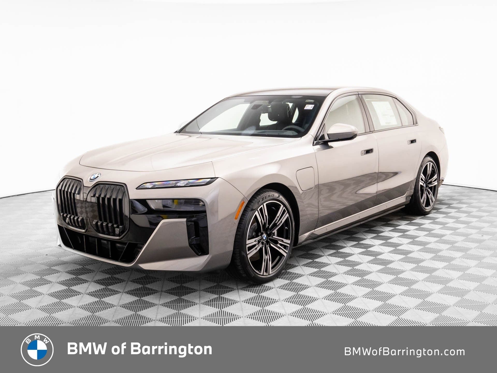 New 2026 BMW 750e xDrive w/ Executive Package