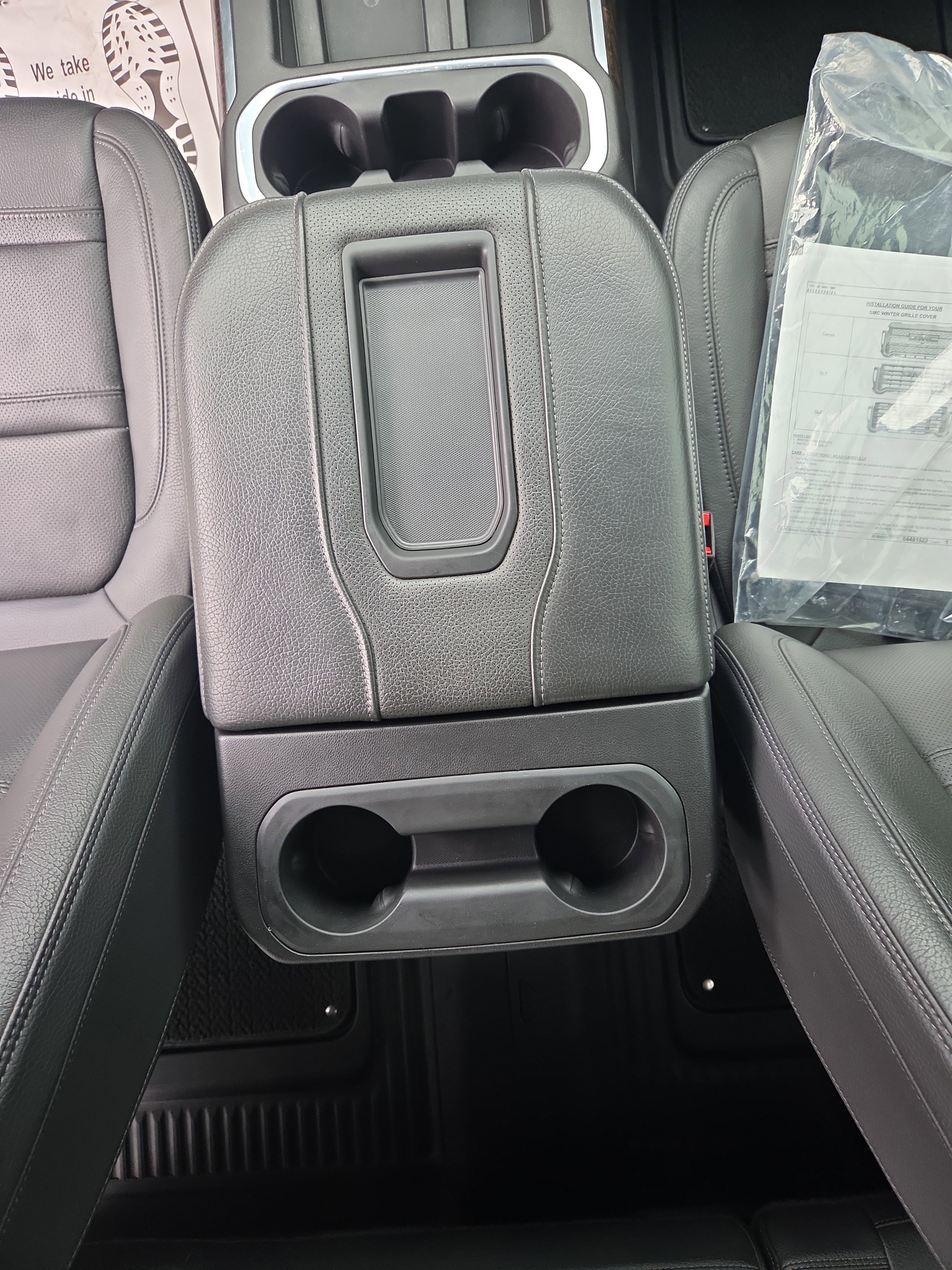 Used 2021 GMC Sierra 2500 Denali w/ Denali Black Diamond Edition image 14