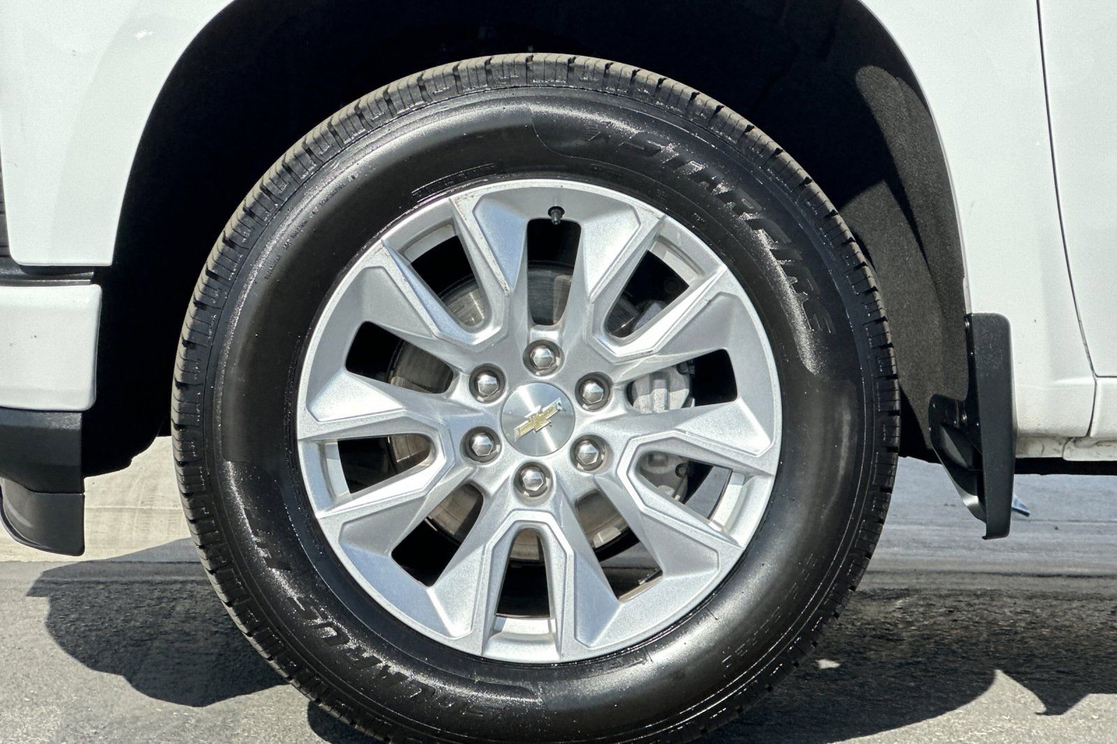 Used 2021 Chevrolet Silverado 1500 Custom image 22