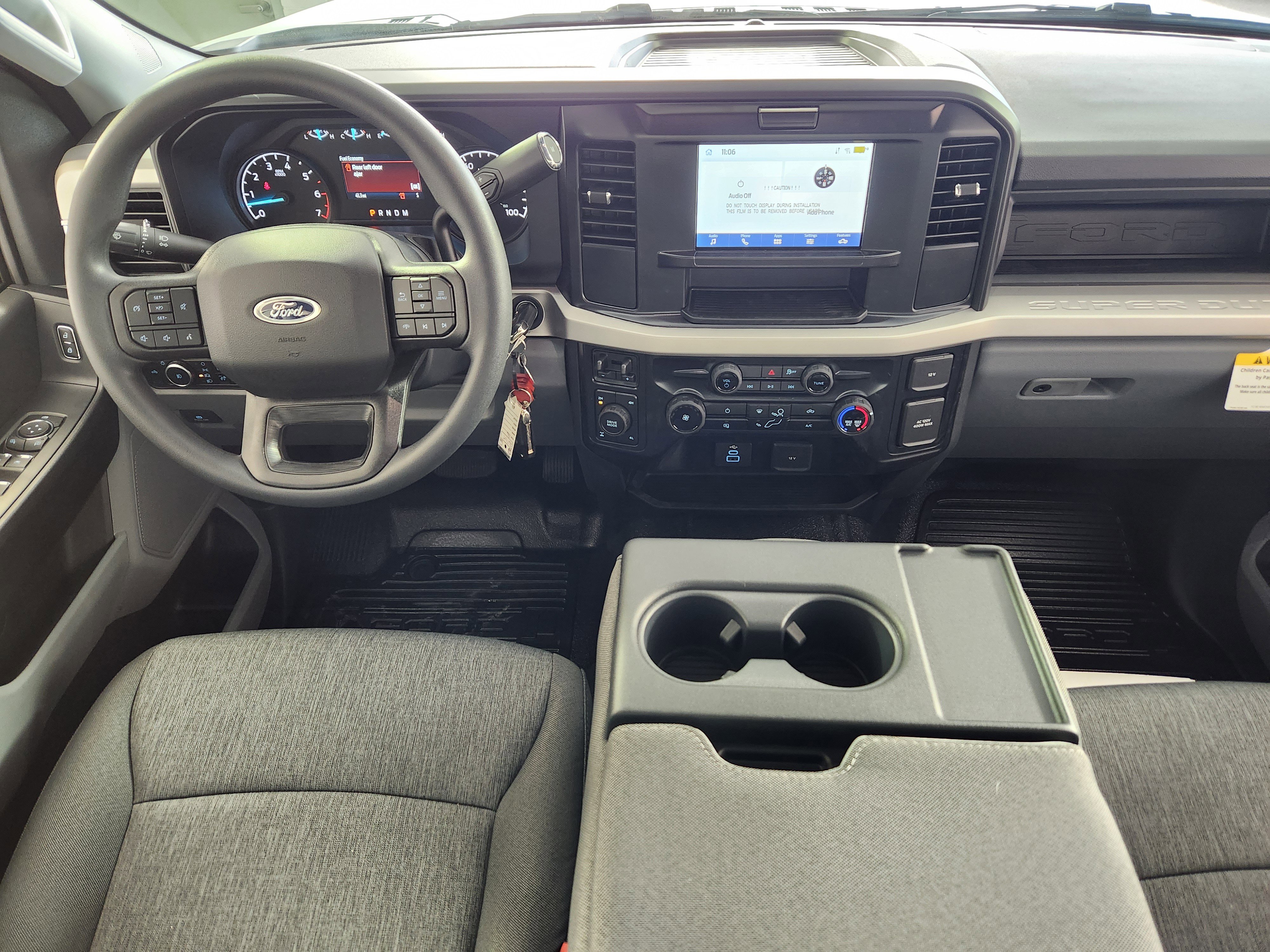 New 2026 Ford F250 XL w/ XL Chrome Package image 18