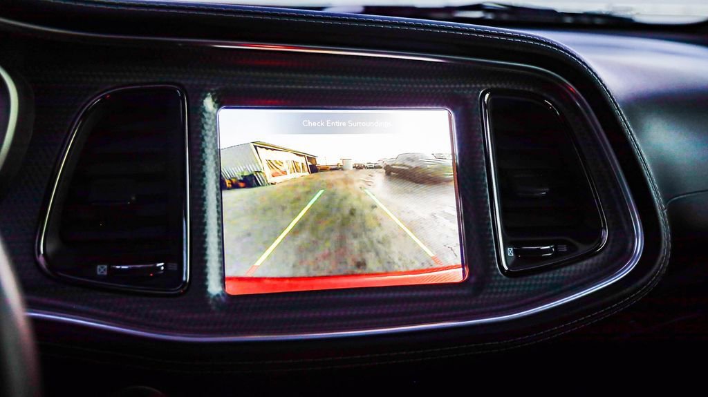 Used 2020 Dodge Challenger SRT Hellcat Redeye image 25