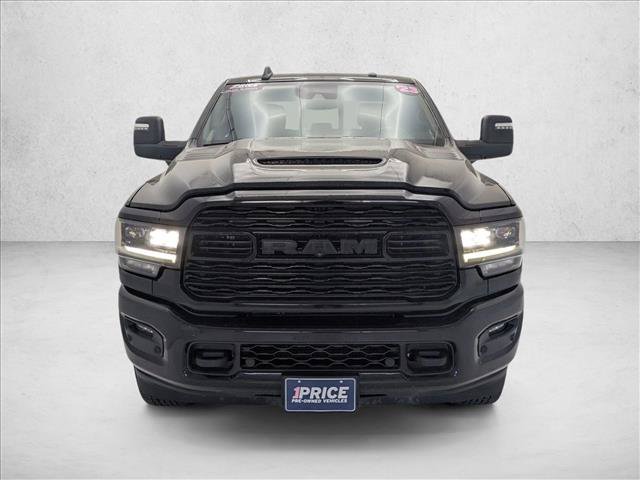 Used 2023 RAM 2500 Limited AWD/4WD image 2