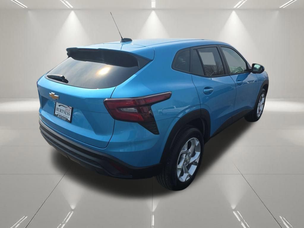 New 2026 Chevrolet Trax LS w/ LS Convenience Package image 7