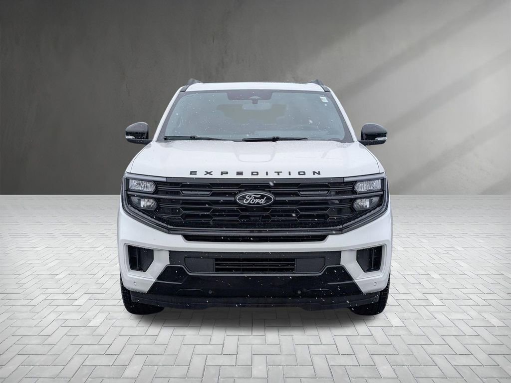 New 2025 Ford Expedition Platinum w/ Stealth Performance Package image 6