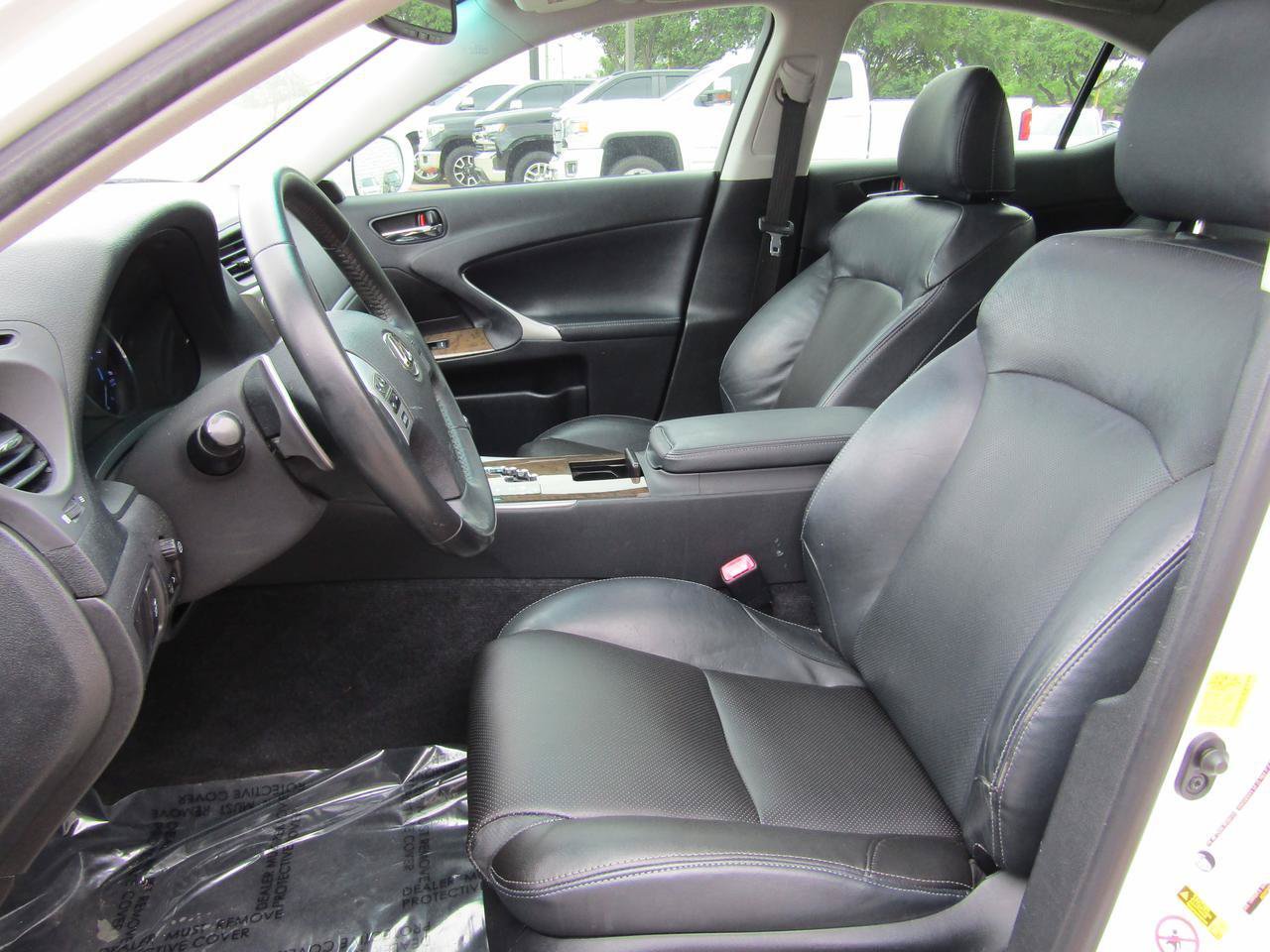 Used 2012 Lexus IS 250 w/ Premium Pkg Value Edition RWD image 9