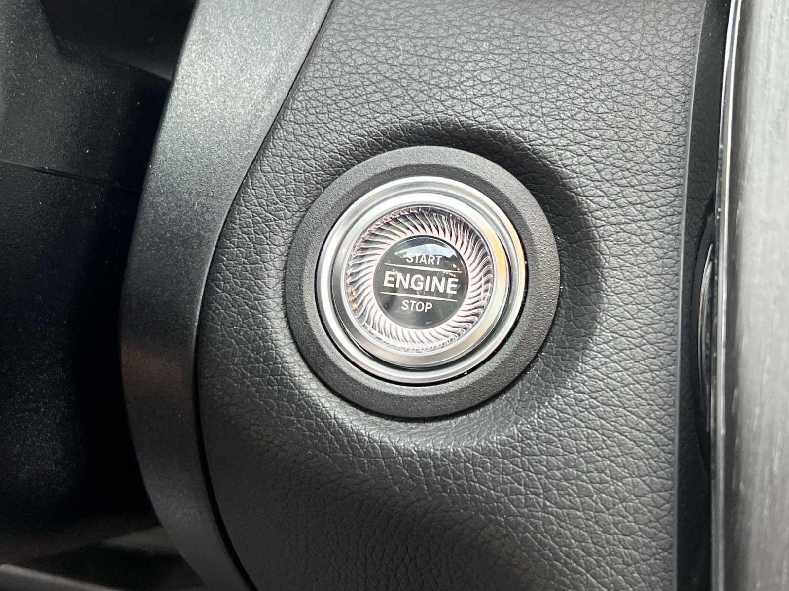 Used 2019 Mercedes-Benz C 300 Coupe image 37