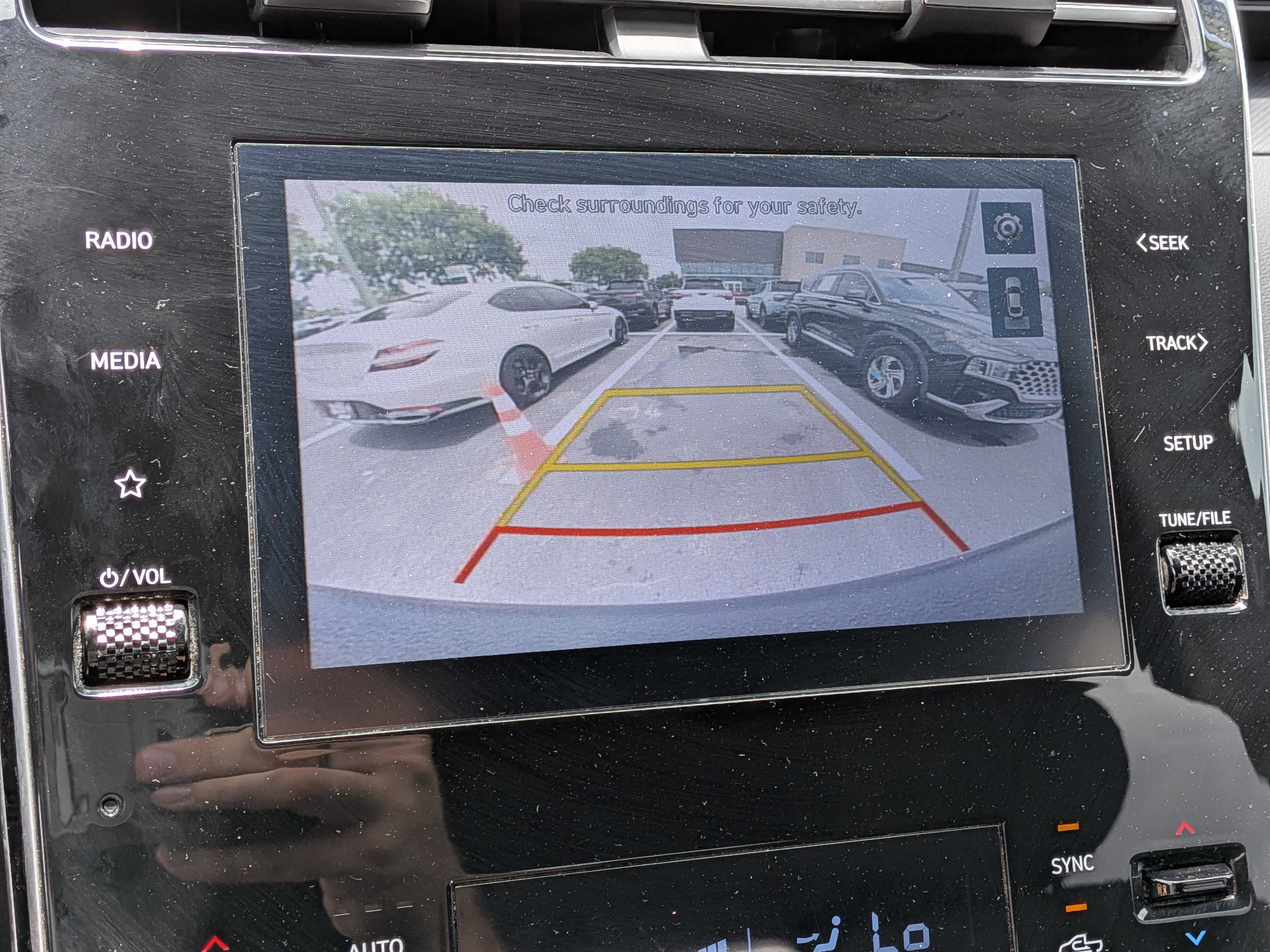 Used 2022 Hyundai Santa Cruz SEL Premium AWD/4WD image 33
