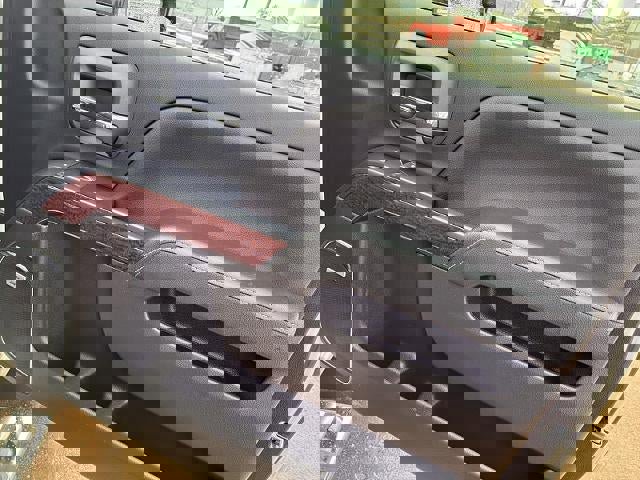 Used 2018 GMC Sierra 2500 SLT image 14