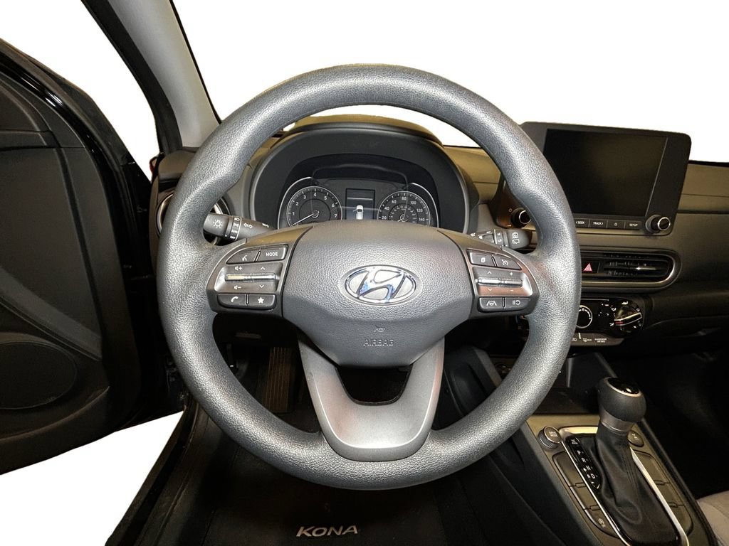 Used 2023 Hyundai Kona SEL AWD/4WD image 13