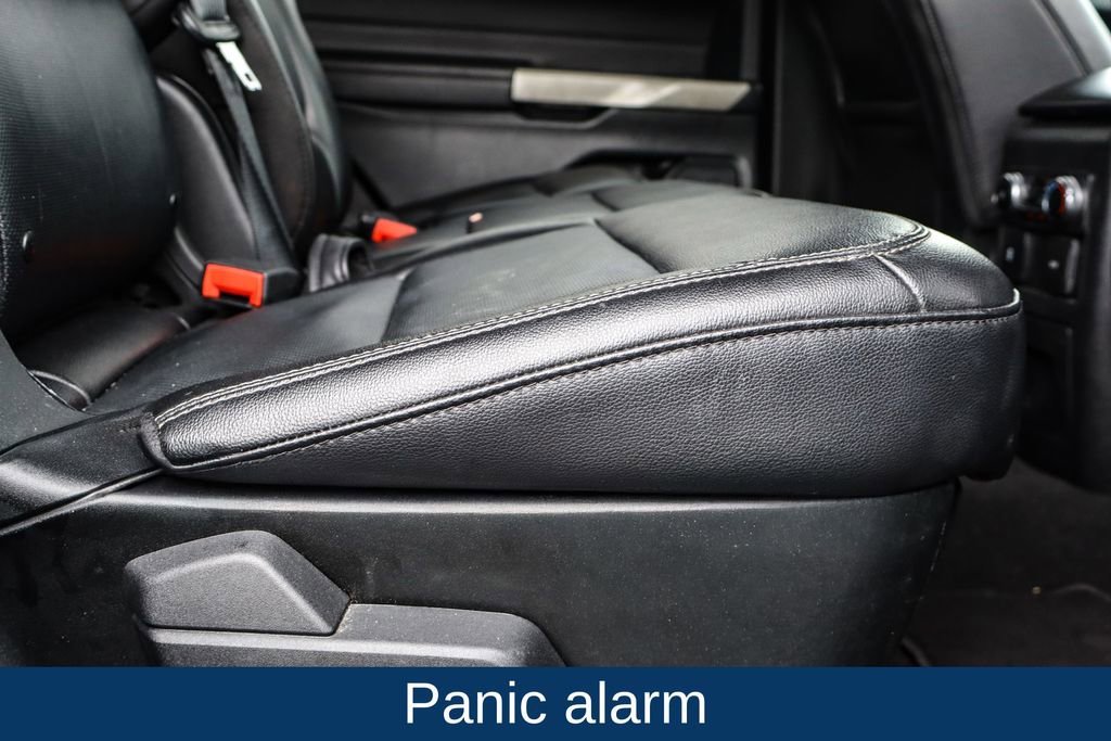 Used 2023 Ford Explorer Limited image 18