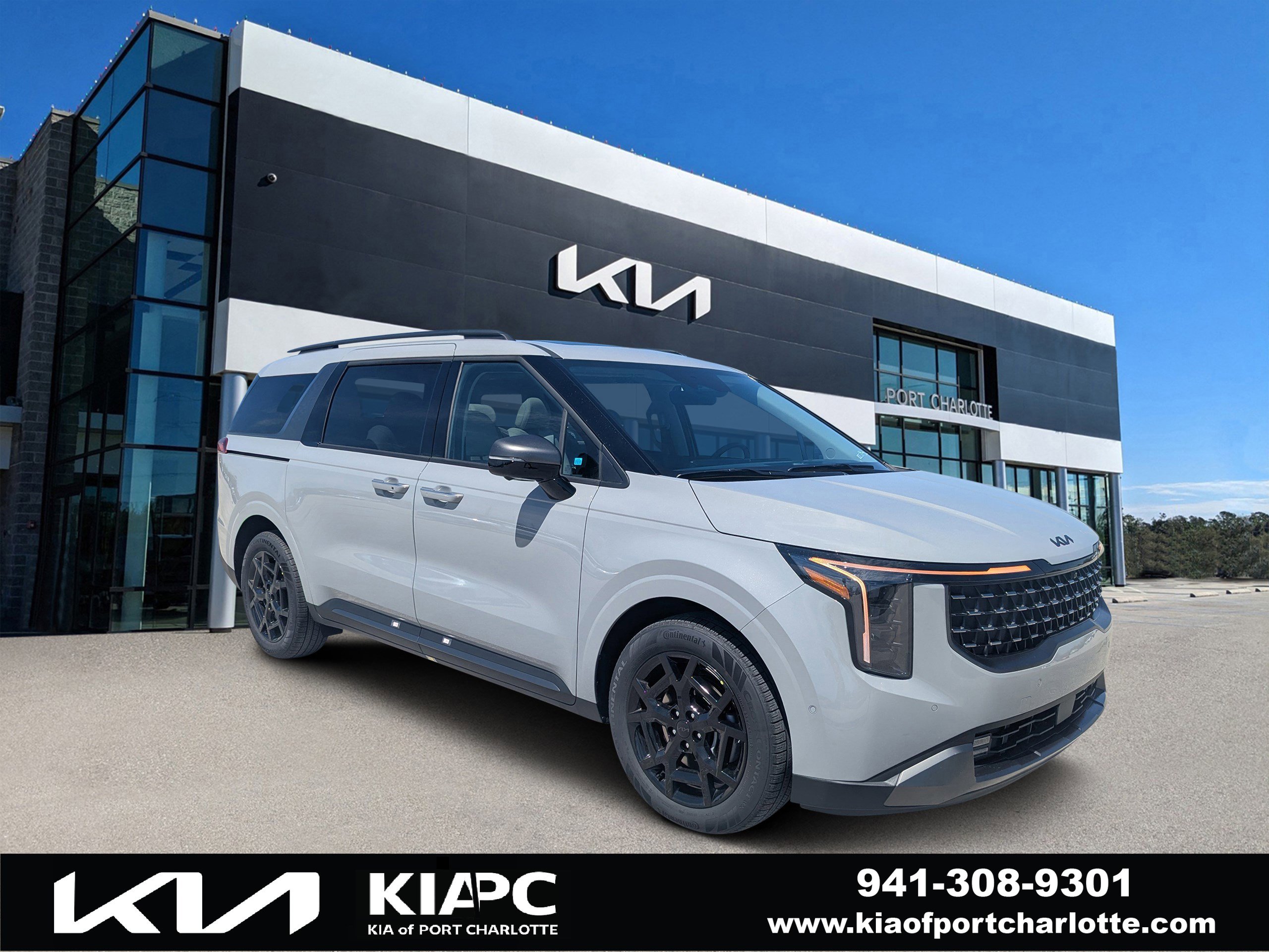New 2026 Kia Carnival SX w/ SX Dark Edition Package FWD image 1