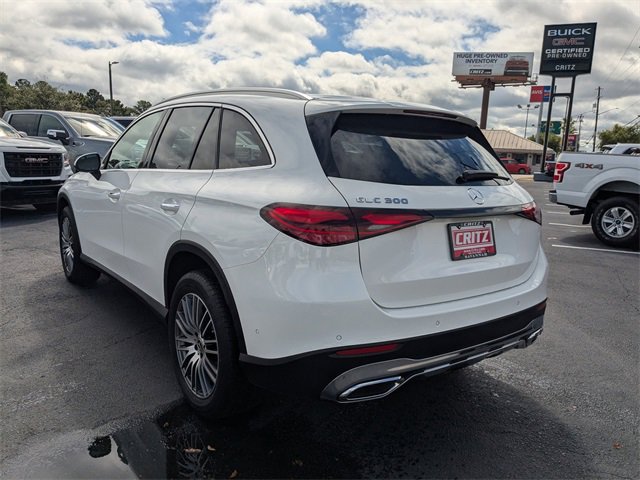 Used 2025 Mercedes-Benz GLC 300 image 7