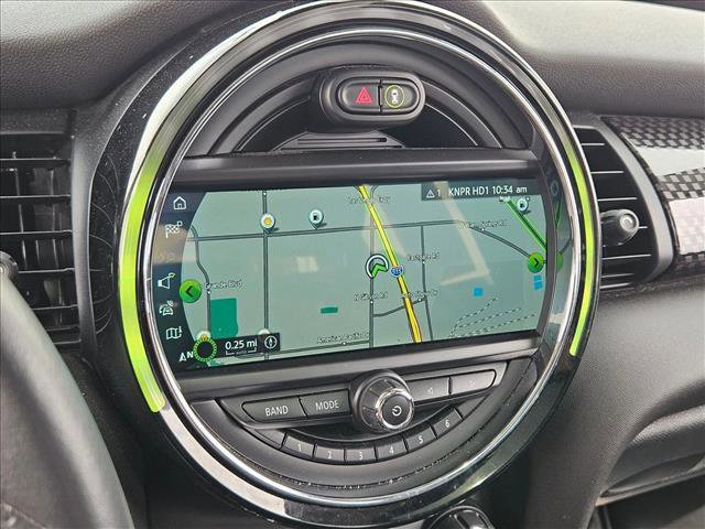 Used 2019 MINI Cooper S w/ Signature Upholstery Package image 13