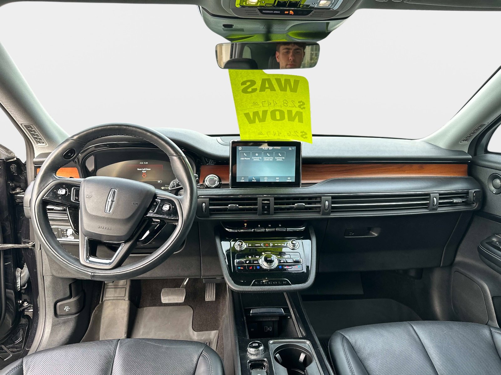 Used 2022 Lincoln Corsair Reserve w/ Equipment Group 201A image 15