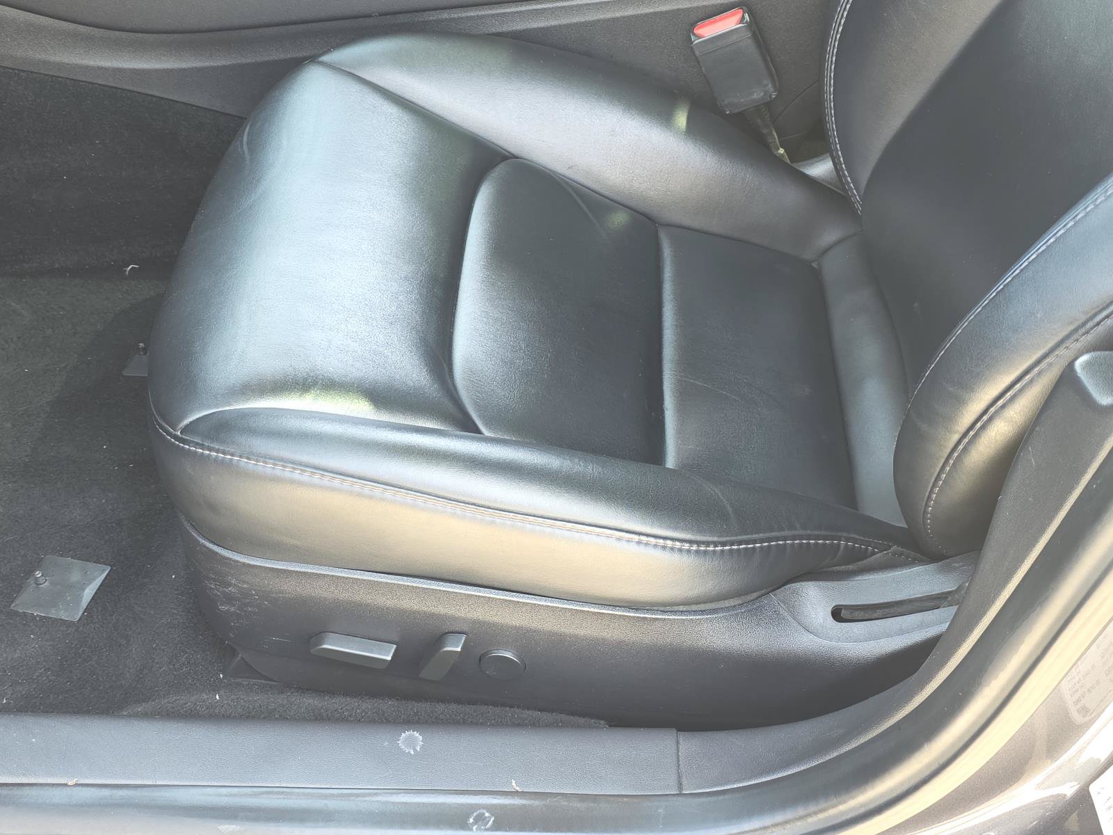 Used 2019 Tesla Model 3 Long Range RWD image 12
