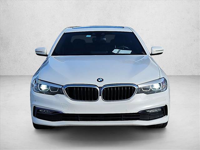 Used 2018 BMW 530i xDrive w/ Premium Package AWD/4WD image 2