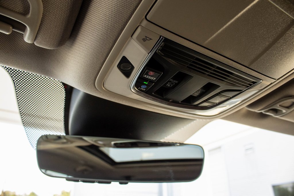 Used 2024 Acura MDX SH-AWD w/ Advance Package image 33