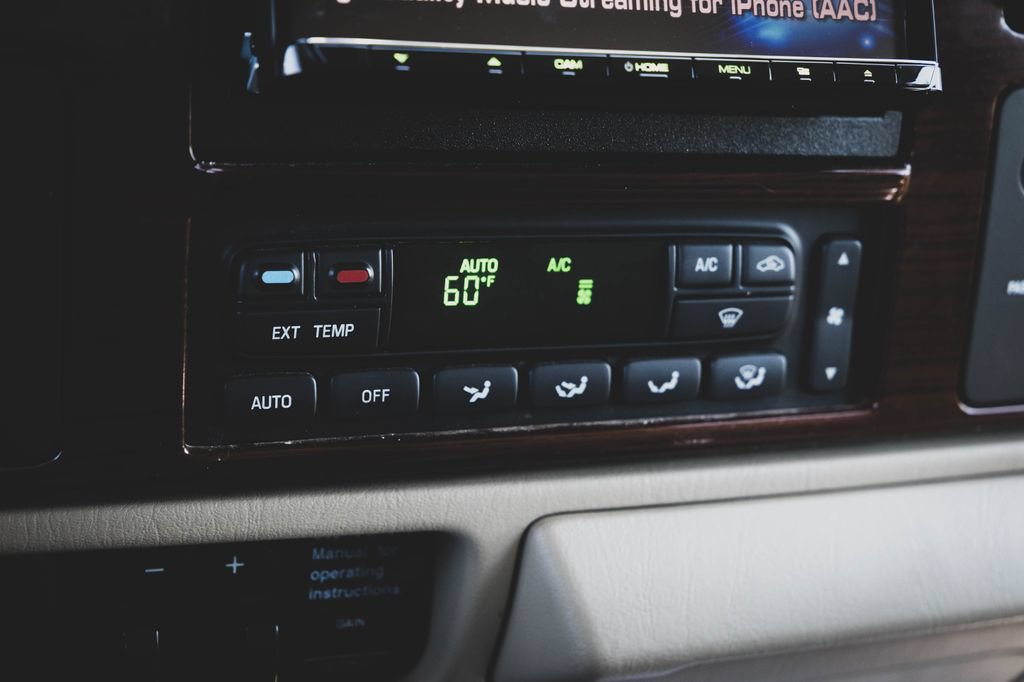 Used 2007 Ford F250 Lariat RWD image 11