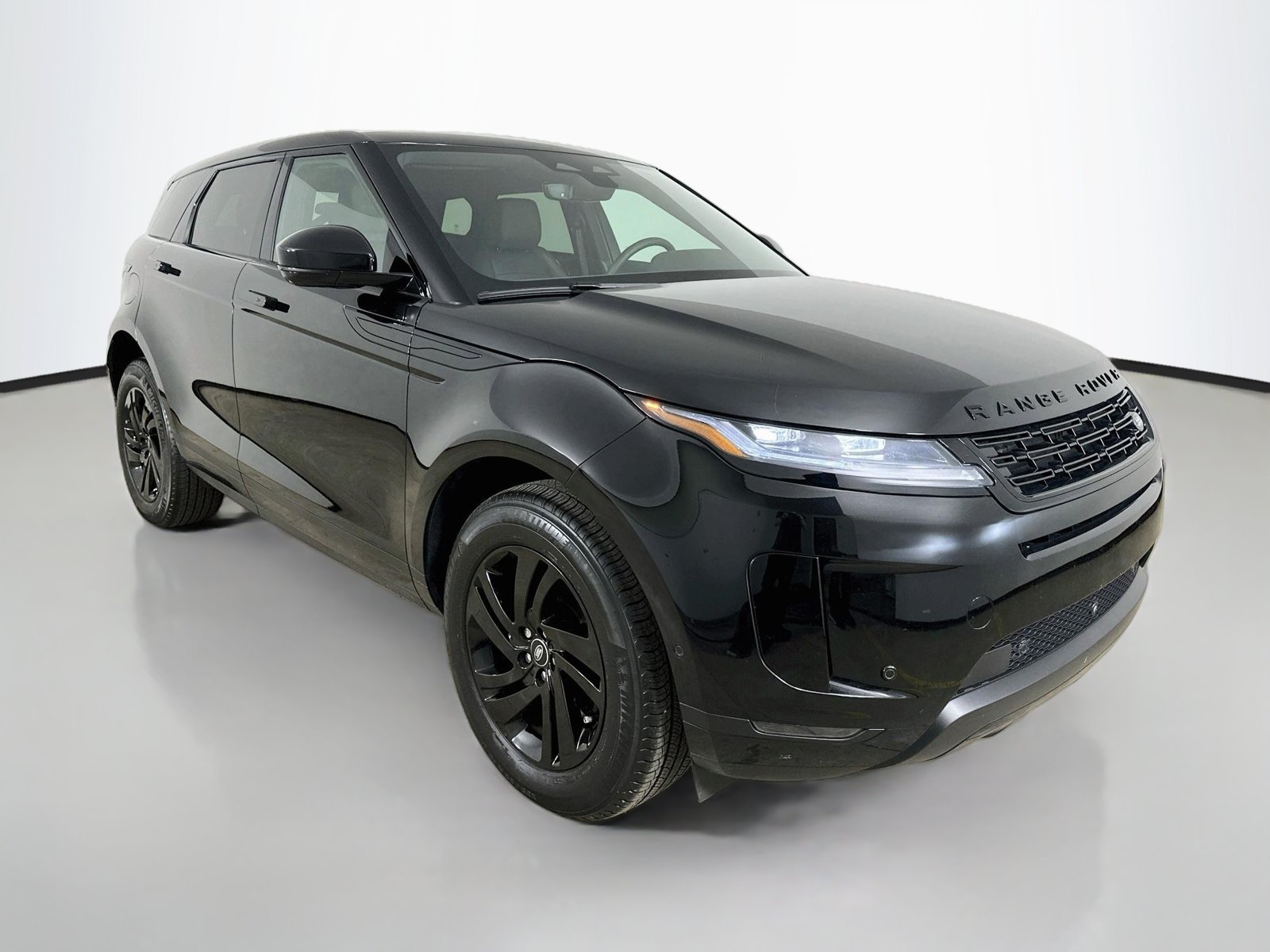 New 2026 Land Rover Range Rover Evoque S AWD/4WD image 3