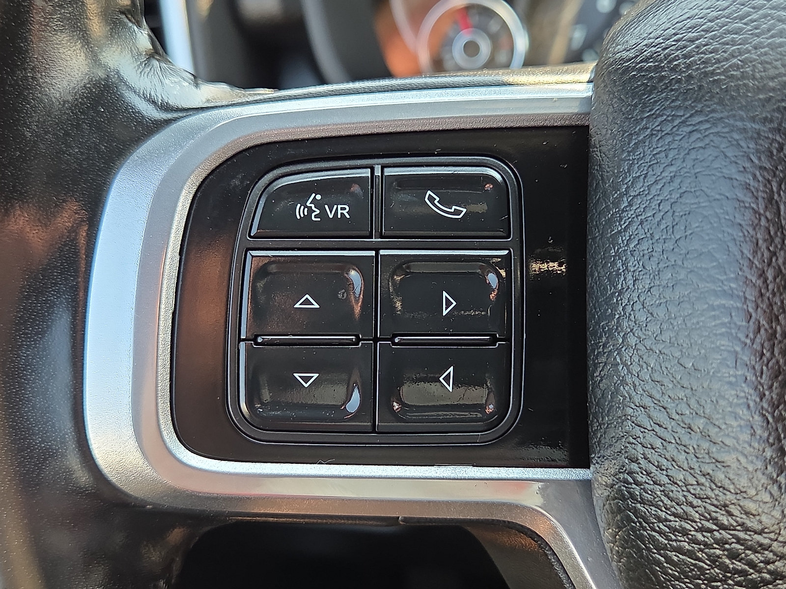 Used 2020 RAM 2500 Laramie w/ Night Edition AWD/4WD image 21
