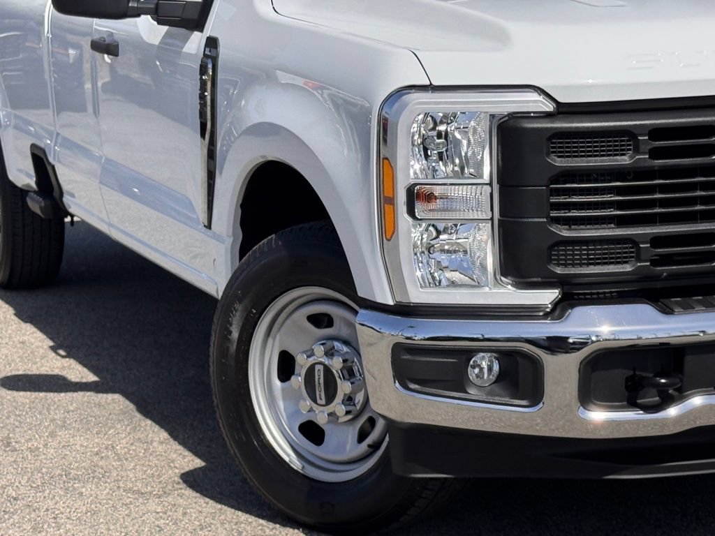 Used 2024 Ford F350 XL w/ XL Chrome Package RWD image 4