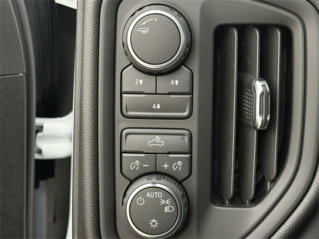 New 2026 Chevrolet Silverado 2500 Custom image 23