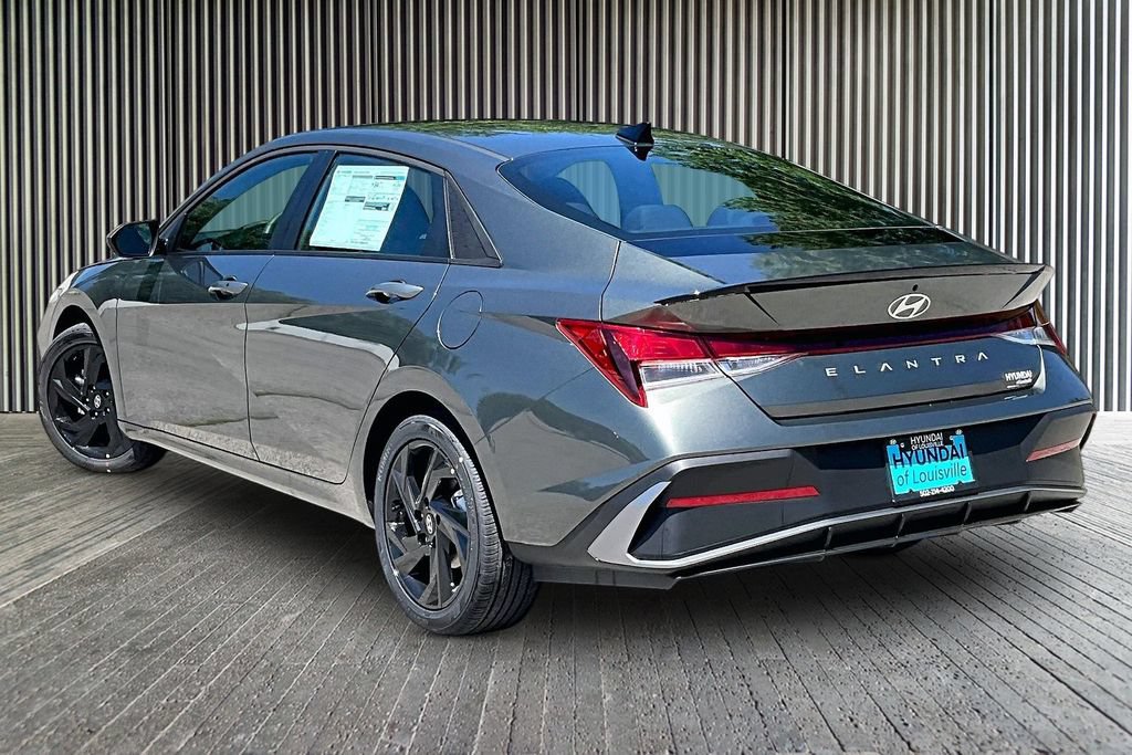New 2026 Hyundai Elantra Sport FWD image 3