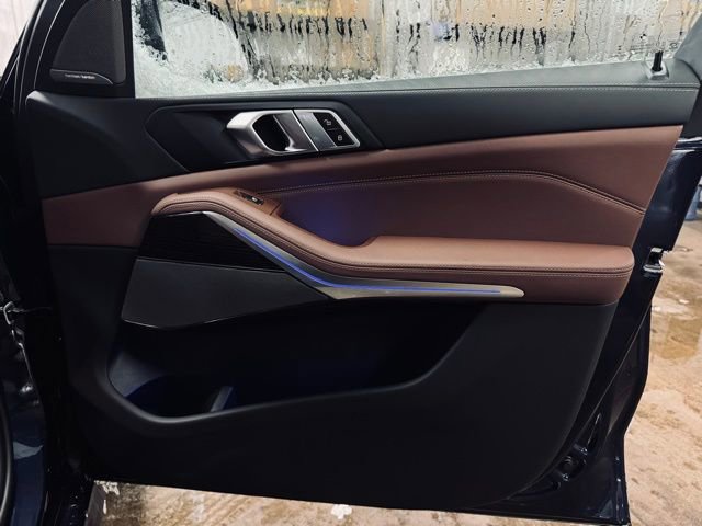 New 2026 BMW X5 xDrive40i w/ M Sport Package image 17
