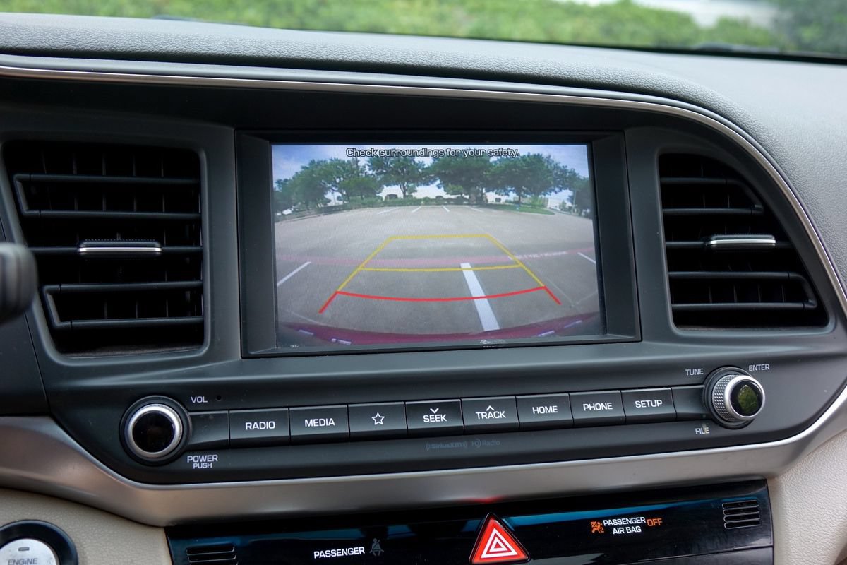 Used 2019 Hyundai Elantra Value Edition FWD image 10