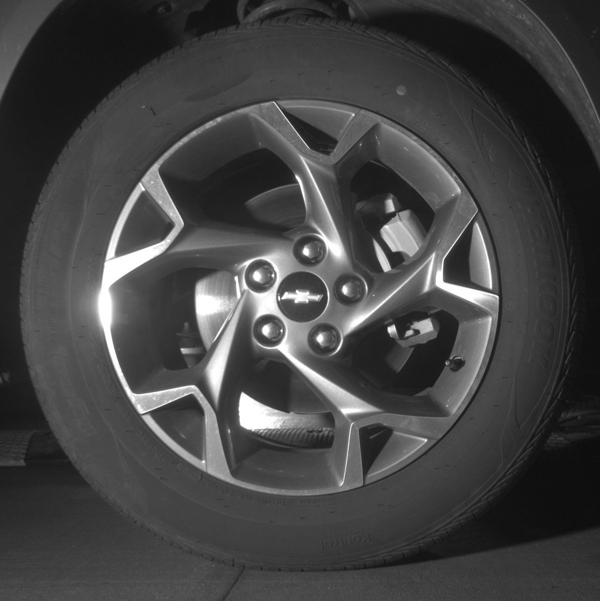 Used 2025 Chevrolet Trax LT FWD image 13