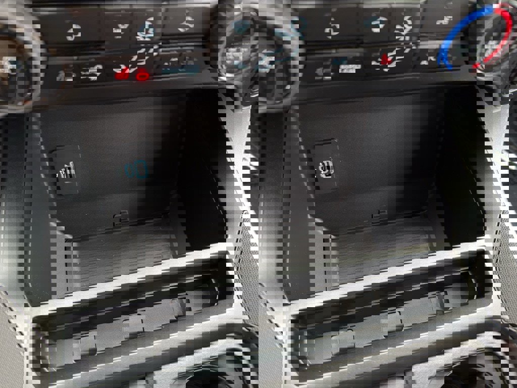 New 2026 Ford F250 XLT w/ XLT Premium Package image 27