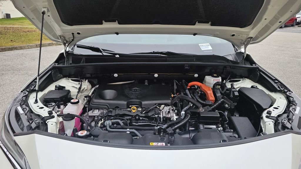 Used 2021 Toyota Venza XLE image 23