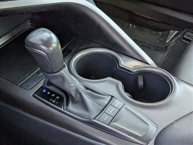 Used 2023 Toyota Camry SE image 12