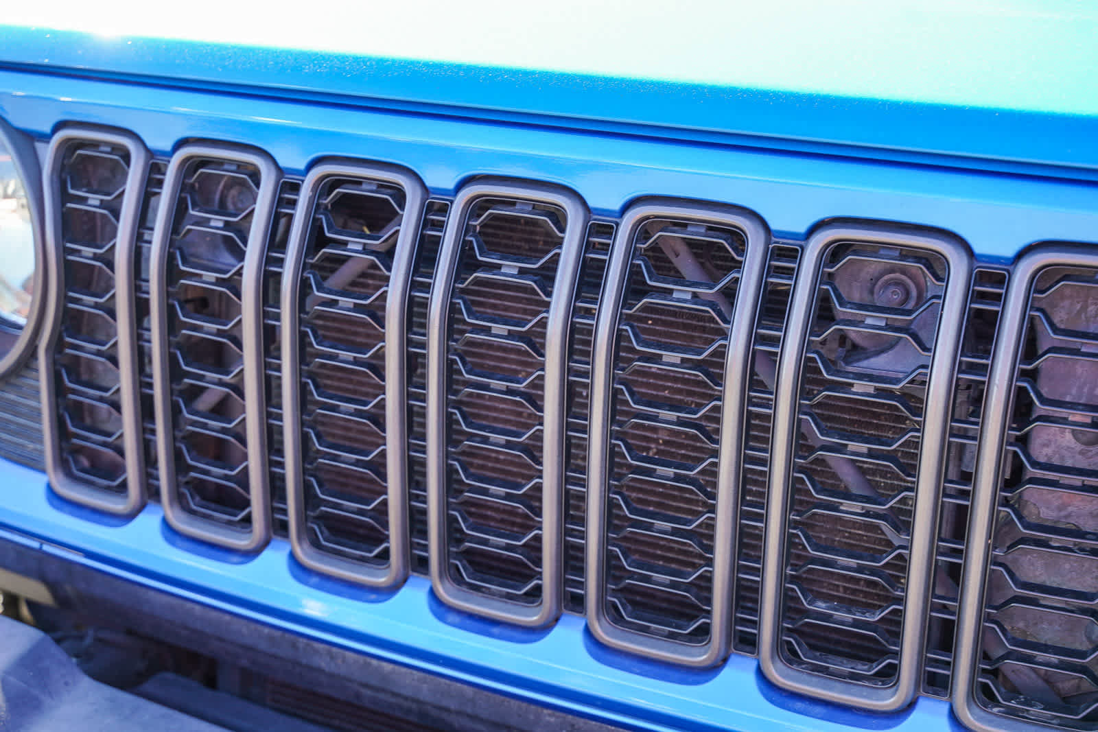 Used 2024 Jeep Wrangler Sport S image 11