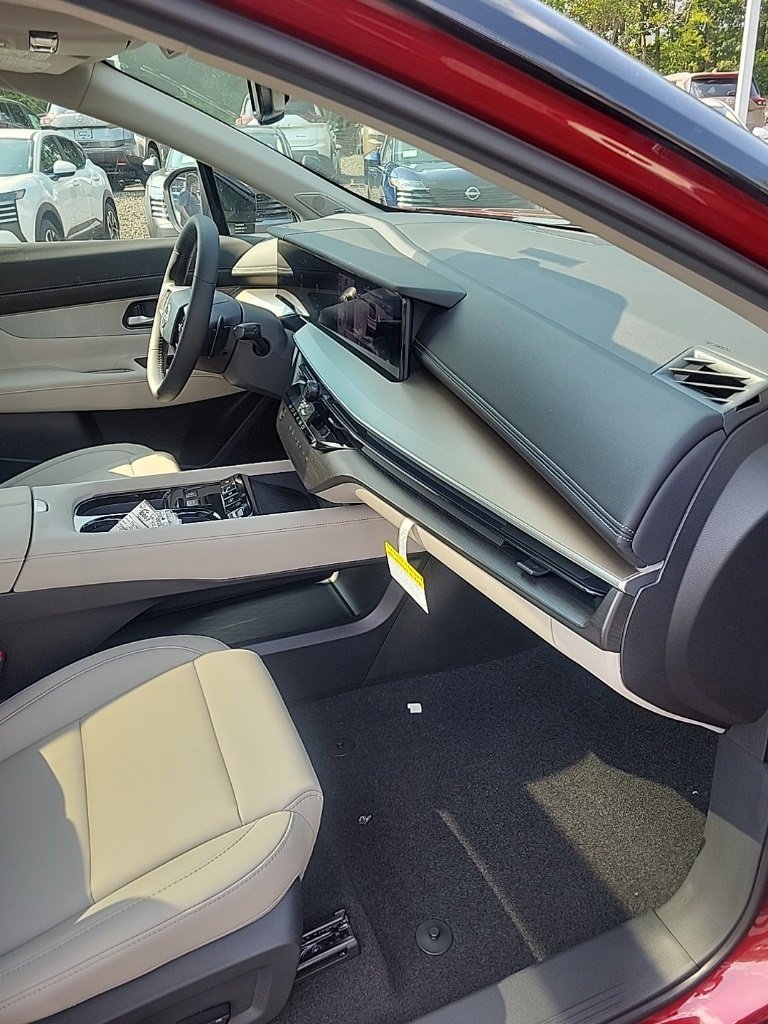 Used 2025 Nissan Murano SL w/ Cargo Package image 32