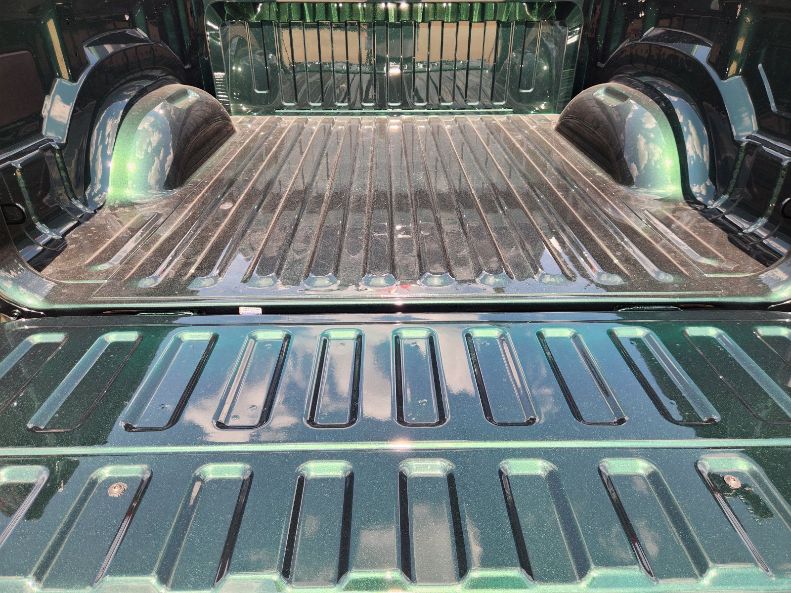 New 2027 RAM 1500 Express AWD/4WD image 25