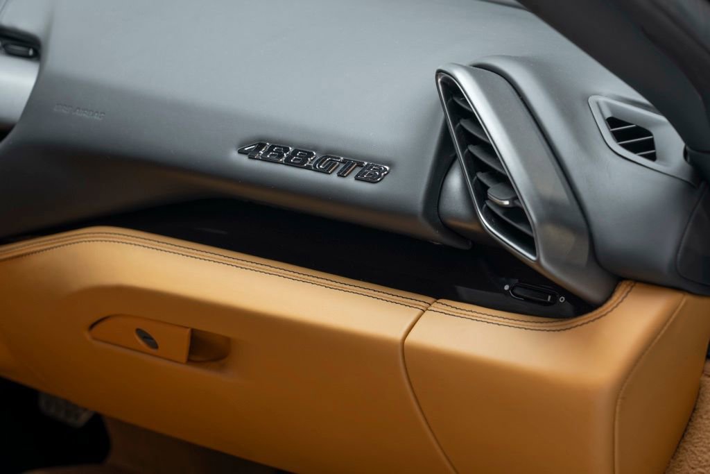 Used 2016 Ferrari 488 GTB image 37