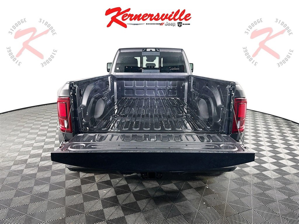 New 2026 RAM 3500 Limited w/ Towing Technology Group image 16