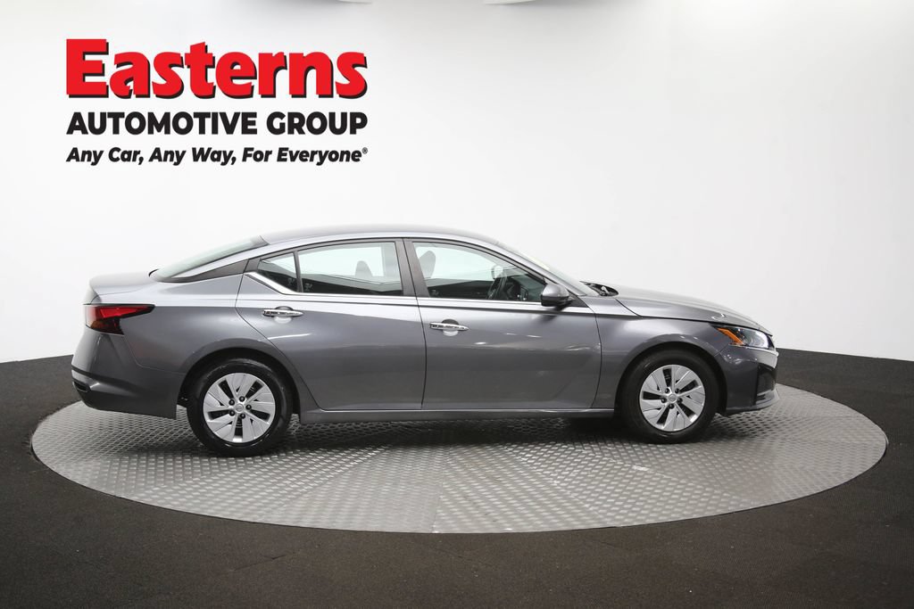 Used 2023 Nissan Altima 2.5 S FWD image 43