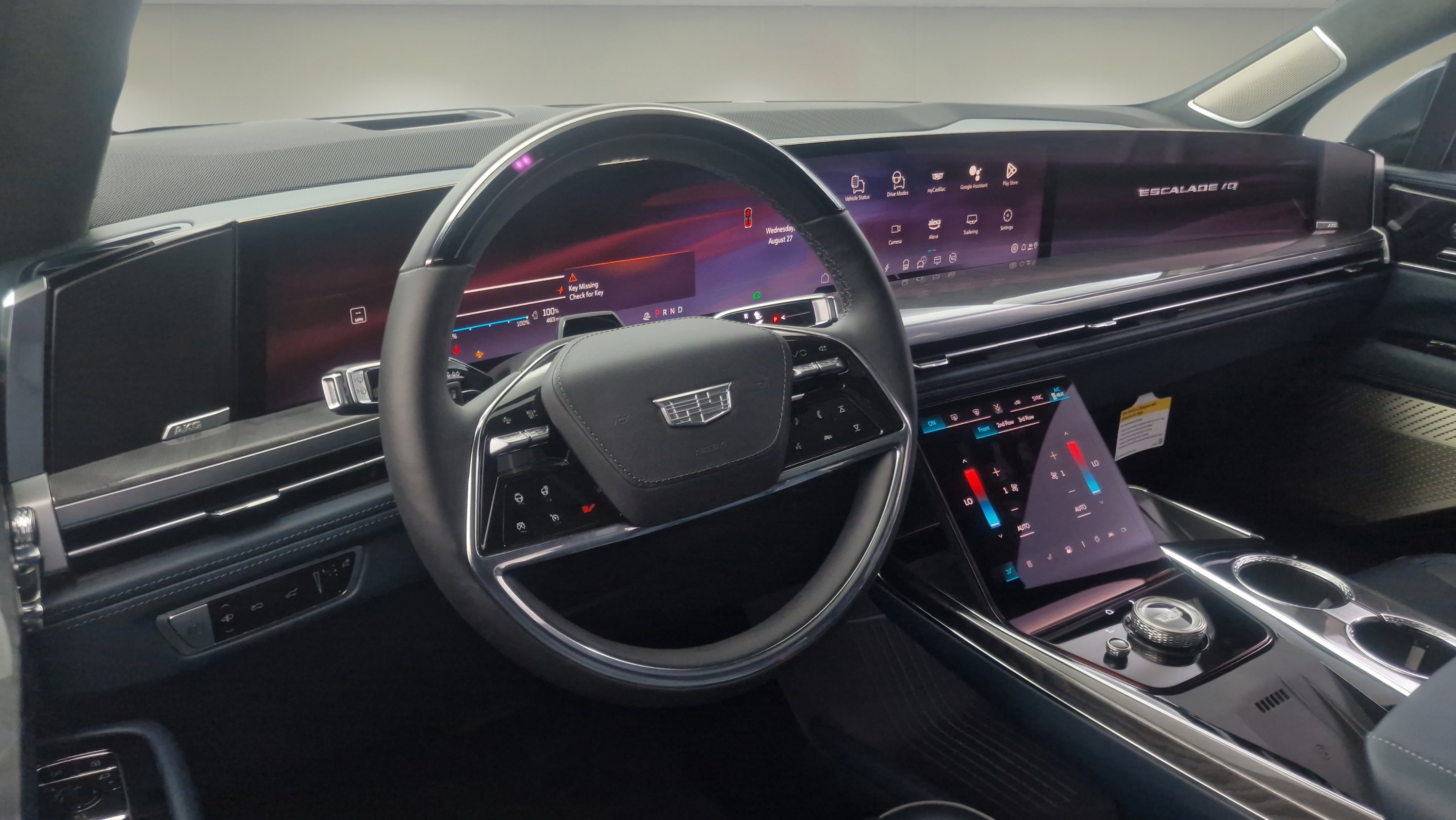 New 2025 Cadillac Escalade IQ Sport 2 w/ LPO, ONYX Package image 16