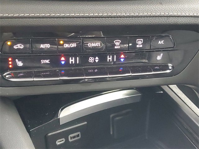 Certified 2023 Buick Envision Essence image 28