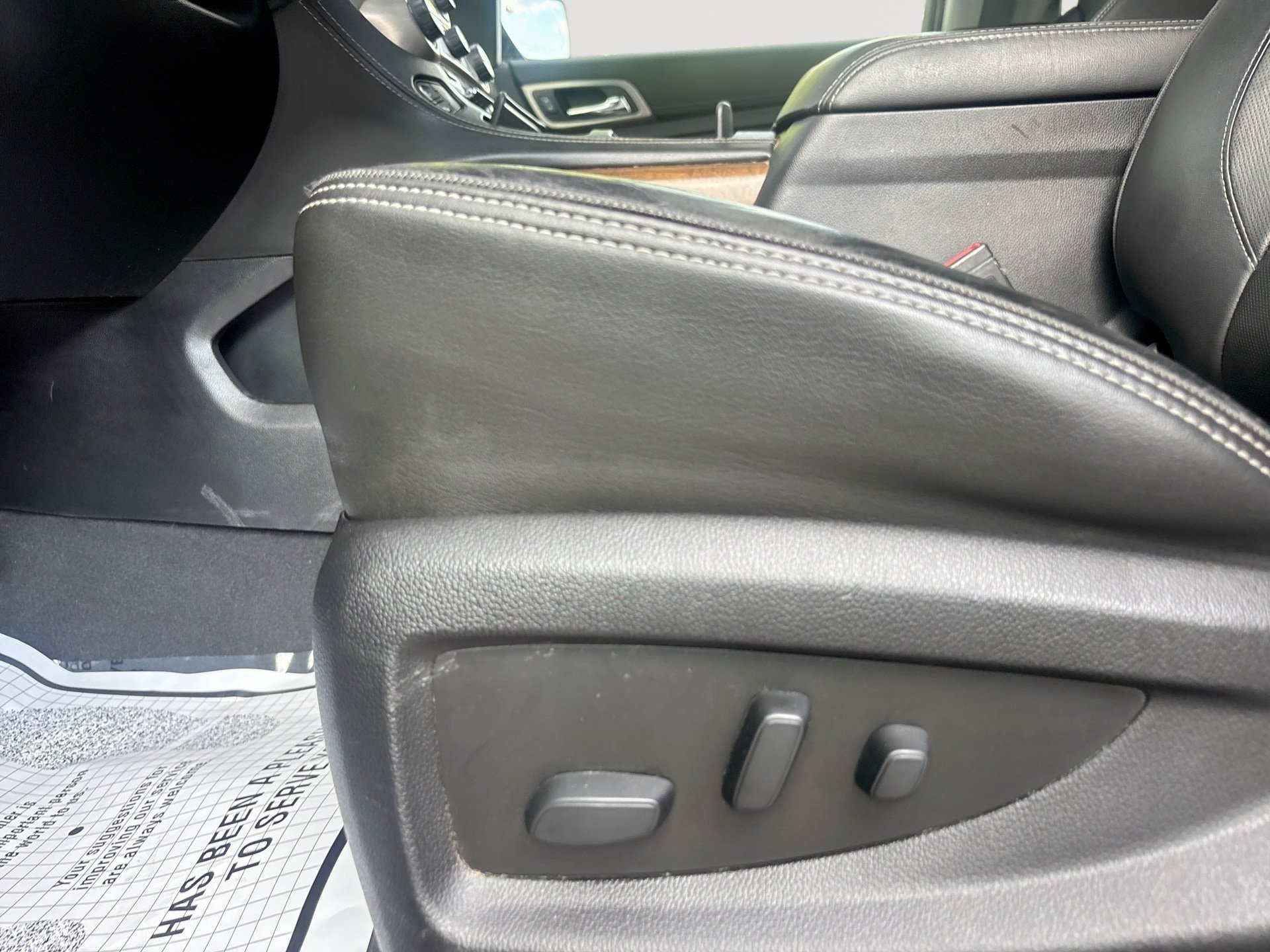 Used 2019 GMC Yukon Denali w/ Open Road Package AWD/4WD image 14