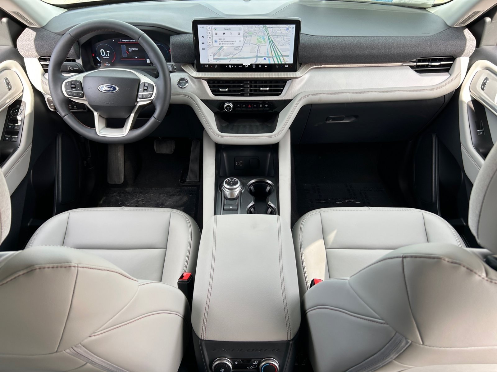 New 2026 Ford Explorer Active w/ Active Comfort Package RWD image 20
