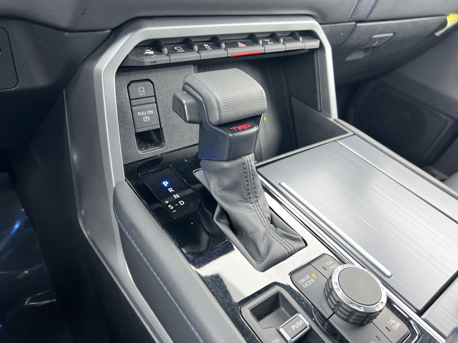 Used 2024 Toyota Sequoia Platinum image 21