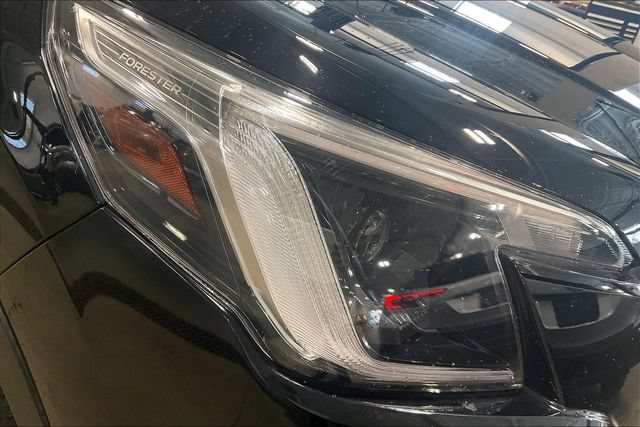 Used 2023 Subaru Forester Touring AWD/4WD image 28